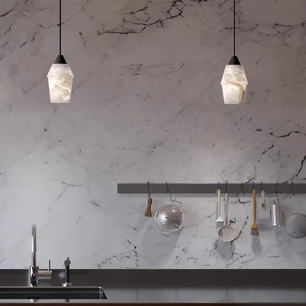 Minimalist onyx dining room pendant light