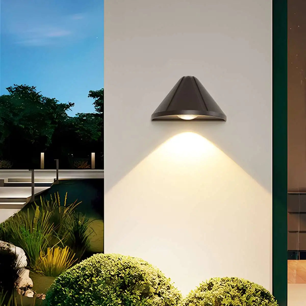 Outdoor Waterproof Cone Wall Light