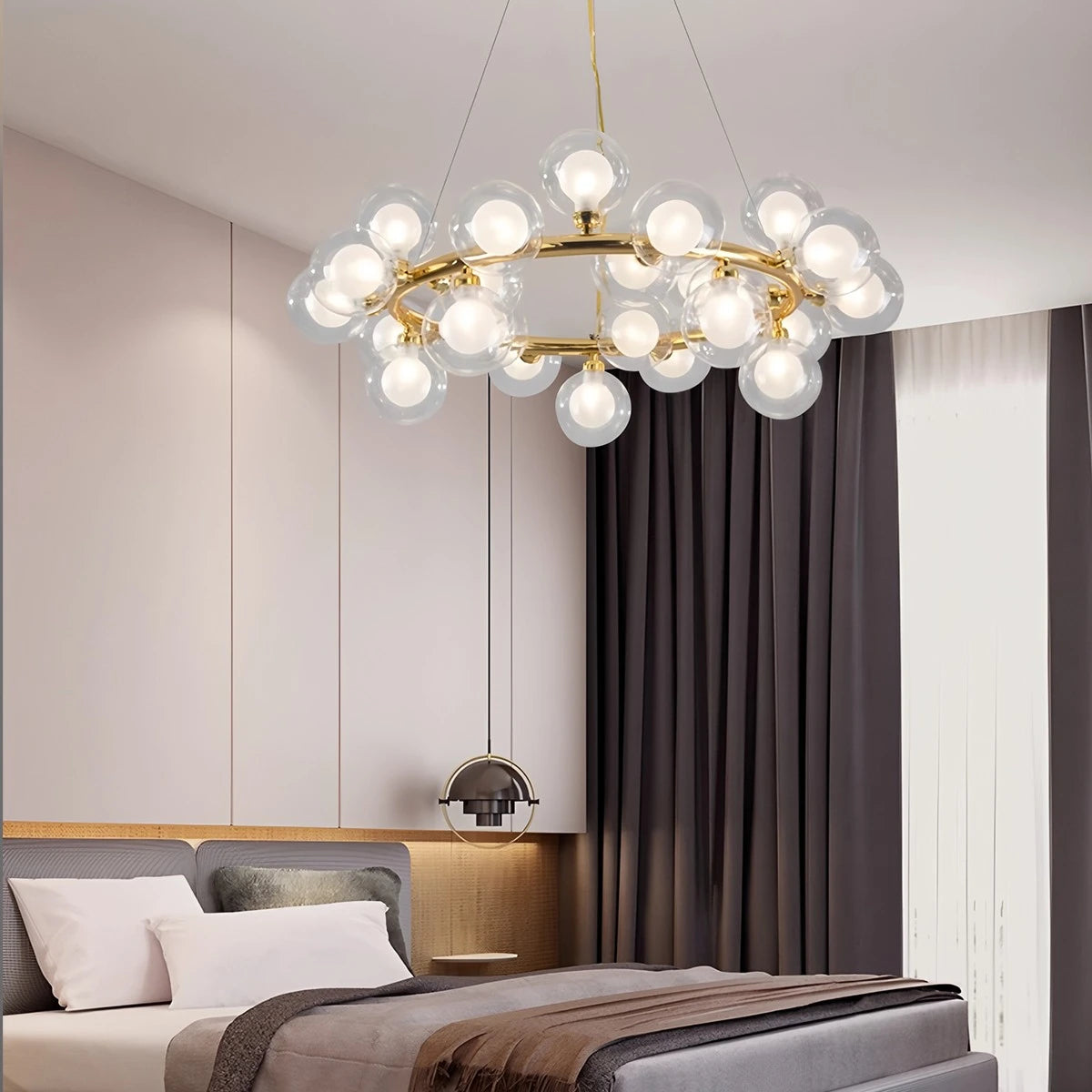 Nur Chandelier