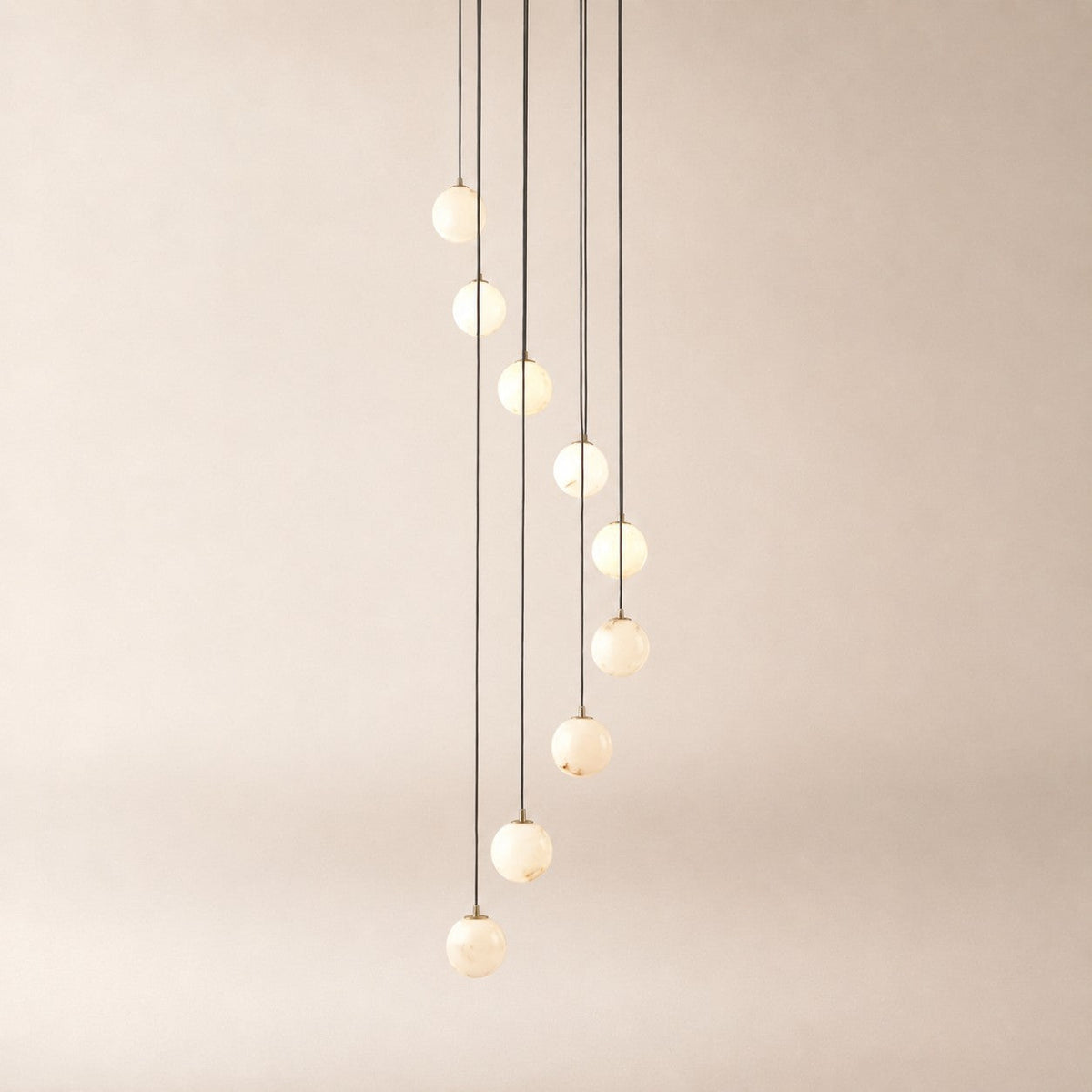 Oquven Chandelier