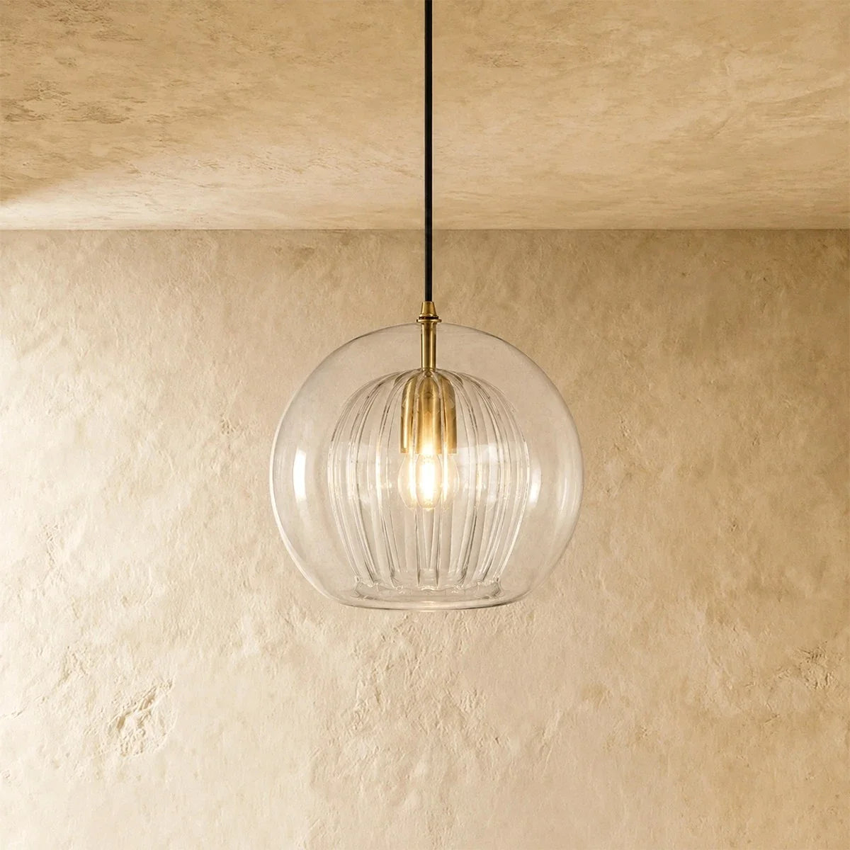 Vetro Nordic Globe Pendant Light – Clear or Amber Glass for Bedroom