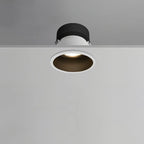 Minimalist Small-Hill Spotlight