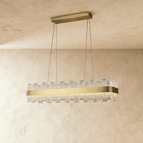 Avis Chandelier