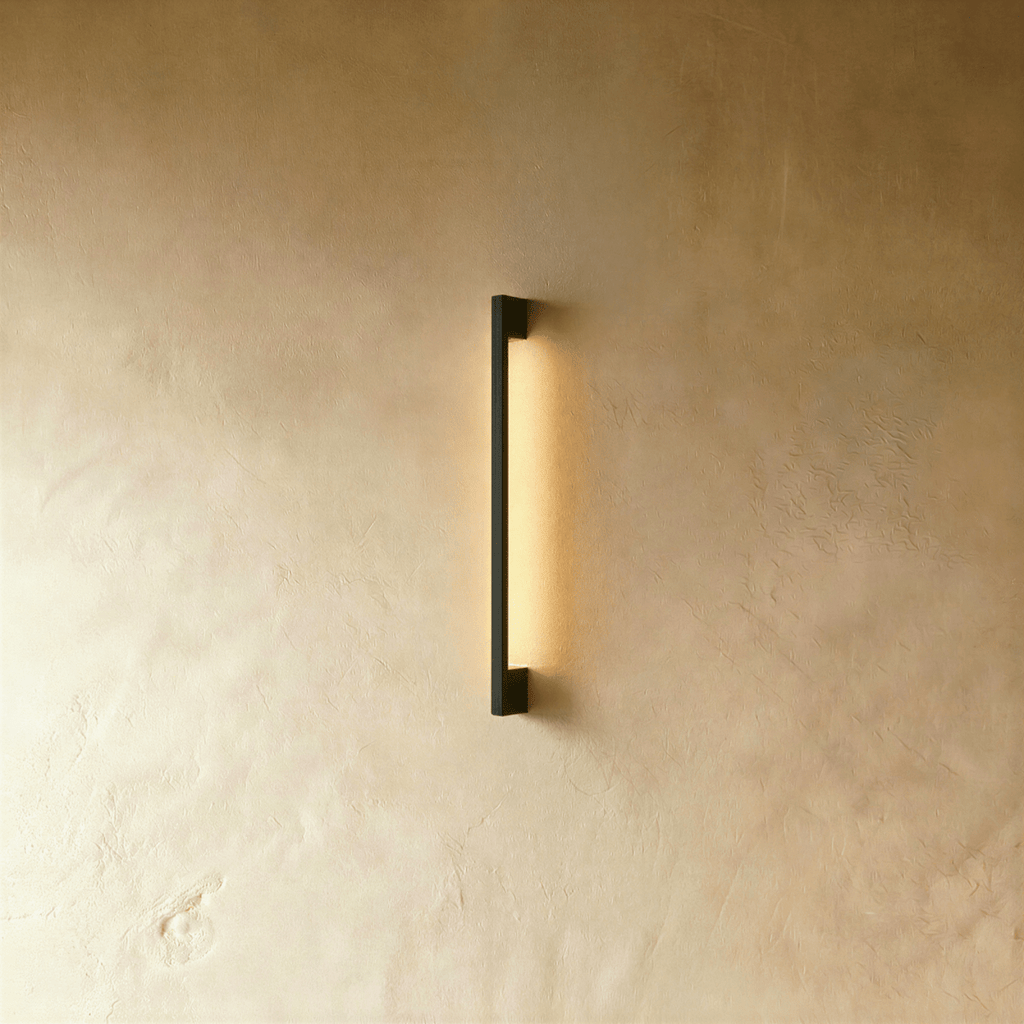Hanur Wall Lamp -