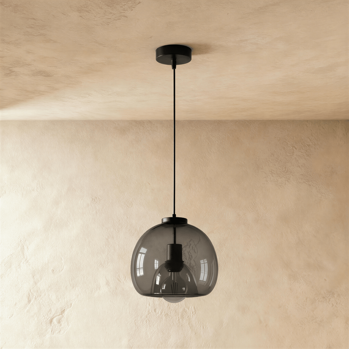 Lance Pendant Light