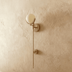Oira Wall Lamp