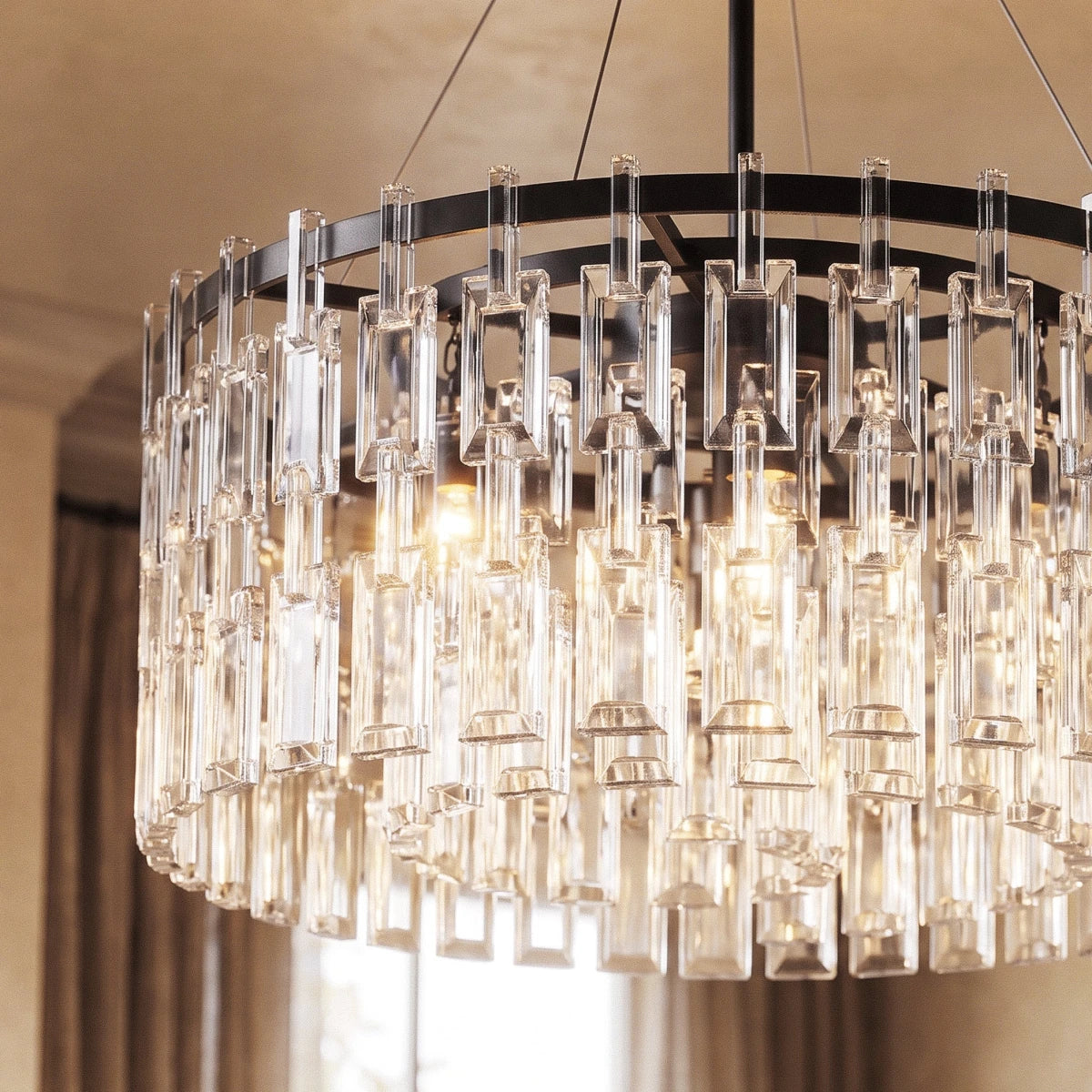 Yukar Chandelier